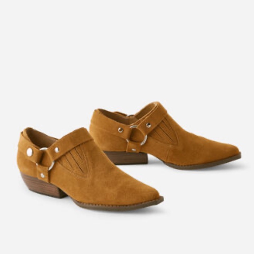 Bird of Flight Gameboy Booties